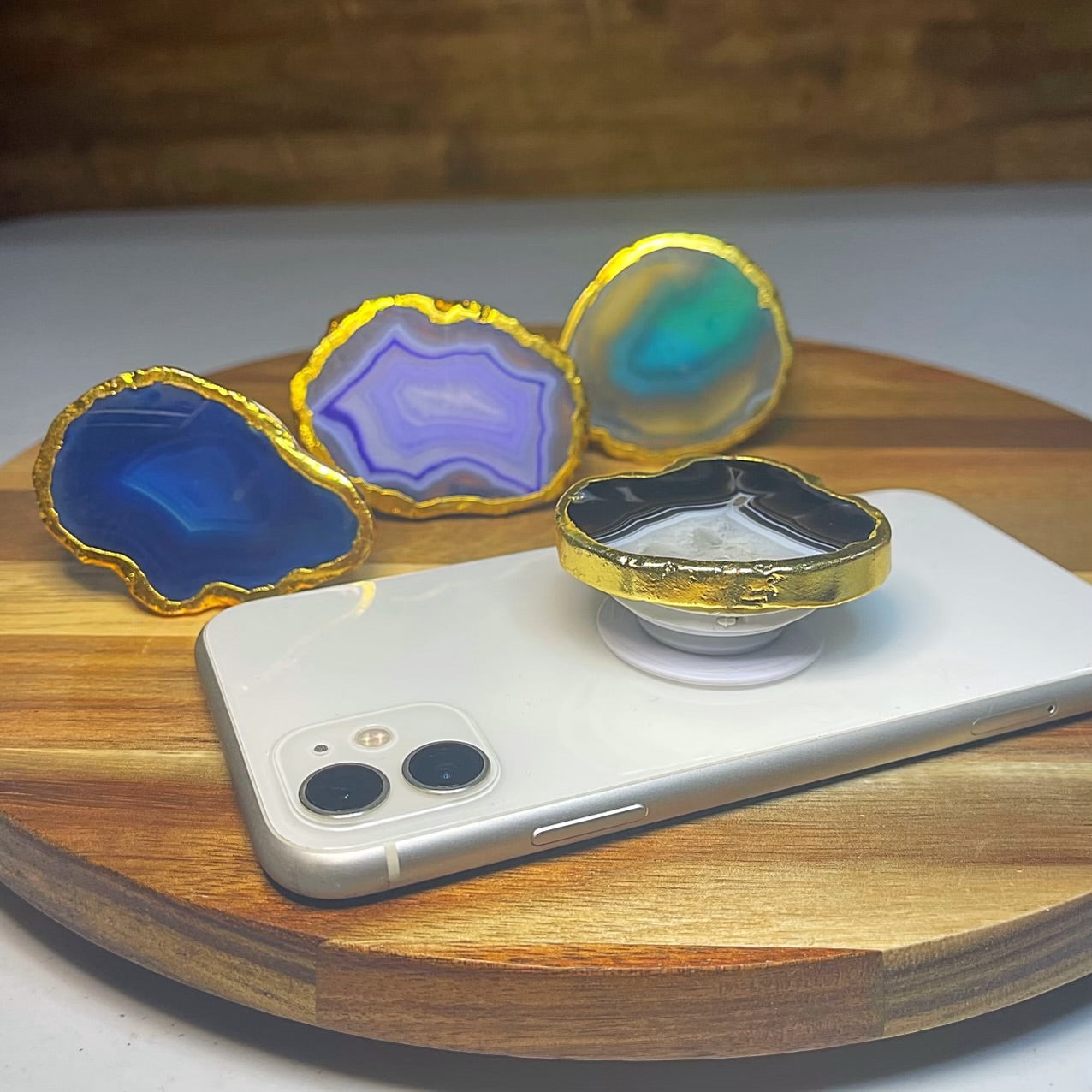 POP SOCKETS